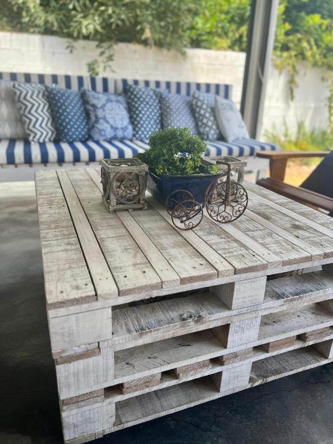 Adorable 2 Bedroom Cottage With Spacious Veranda Hermanus Kültér fotó